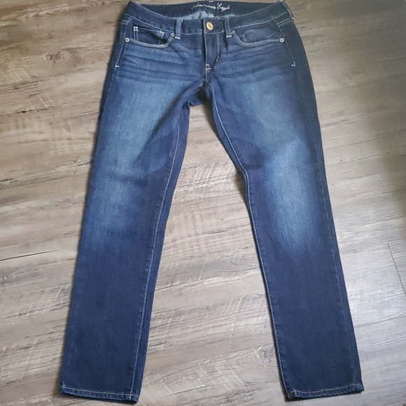 •AEO skinny jeans - Picture 10 of 10